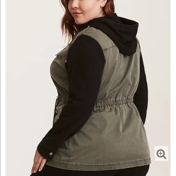 🚫SOLD Torrid Mixed Fabric Olive Anorak Jacket - Picture 3 of 9